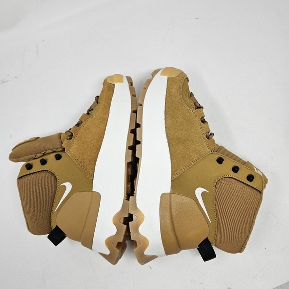 New Nike City Classic Boot Wheat Brown Sneaker‎ Shoe DQ5601-710 Women's Size 5. - Picture 7 of 9